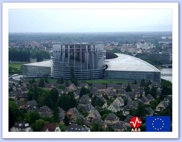 Le Parlement européen photographié en hauteur, archive AES de l’album 2010.